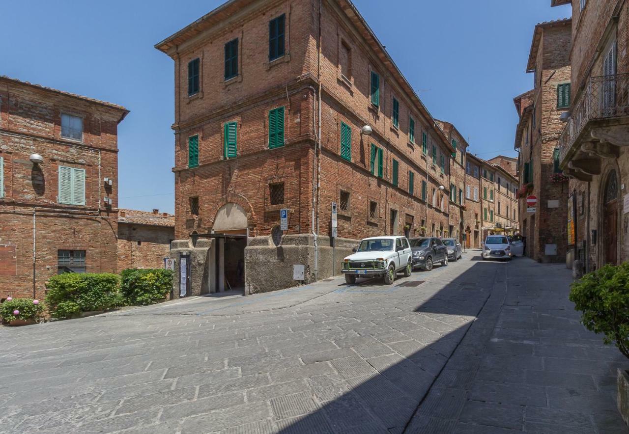 Casa Del Teatro Apartment Citta della Pieve Luaran gambar